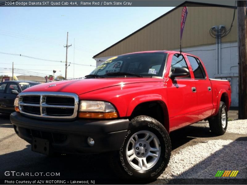 Flame Red / Dark Slate Gray 2004 Dodge Dakota SXT Quad Cab 4x4