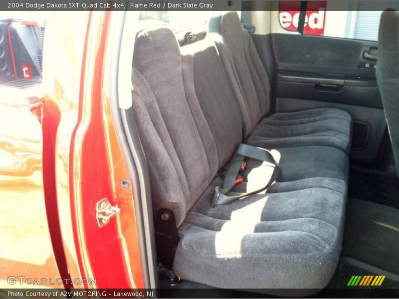 Flame Red / Dark Slate Gray 2004 Dodge Dakota SXT Quad Cab 4x4