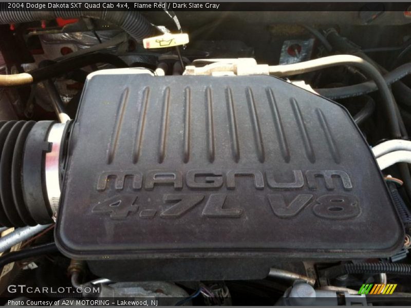 Flame Red / Dark Slate Gray 2004 Dodge Dakota SXT Quad Cab 4x4