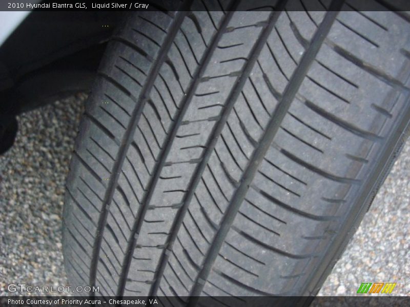Liquid Silver / Gray 2010 Hyundai Elantra GLS