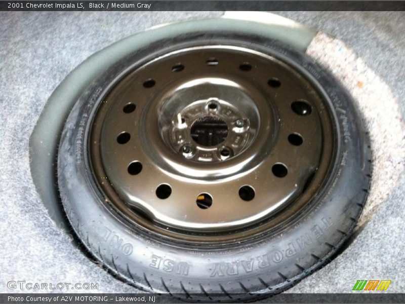 Black / Medium Gray 2001 Chevrolet Impala LS