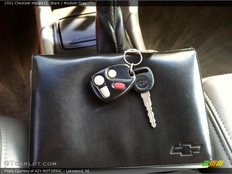Black / Medium Gray 2001 Chevrolet Impala LS
