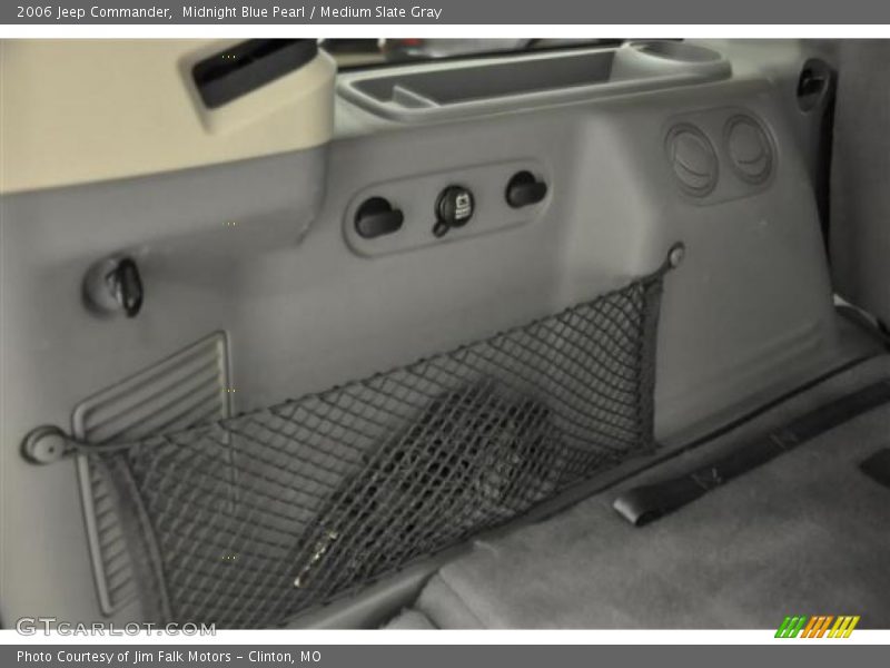 Midnight Blue Pearl / Medium Slate Gray 2006 Jeep Commander