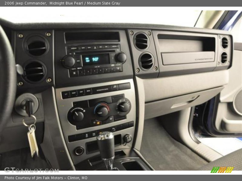 Midnight Blue Pearl / Medium Slate Gray 2006 Jeep Commander