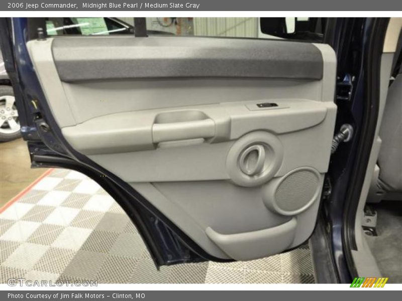 Midnight Blue Pearl / Medium Slate Gray 2006 Jeep Commander