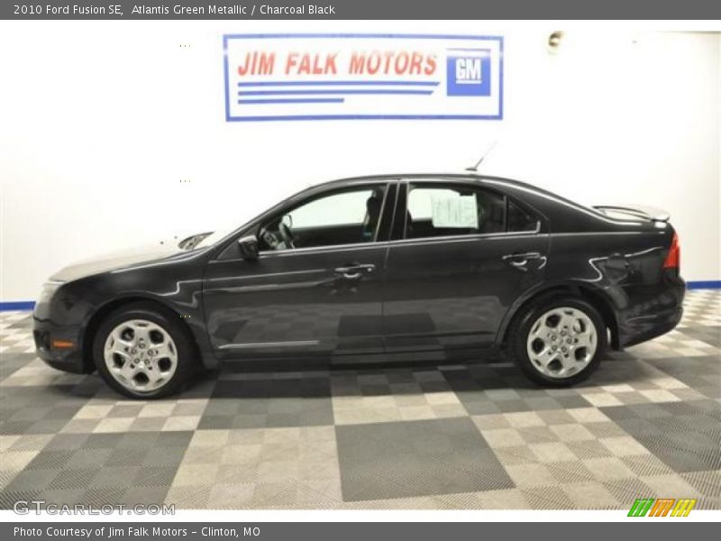 Atlantis Green Metallic / Charcoal Black 2010 Ford Fusion SE