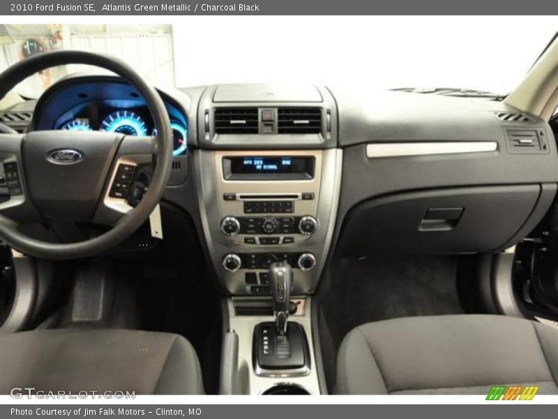 Atlantis Green Metallic / Charcoal Black 2010 Ford Fusion SE