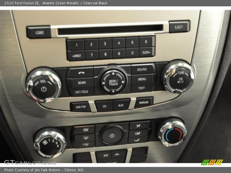 Atlantis Green Metallic / Charcoal Black 2010 Ford Fusion SE