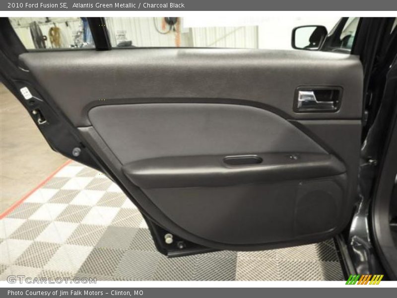 Atlantis Green Metallic / Charcoal Black 2010 Ford Fusion SE
