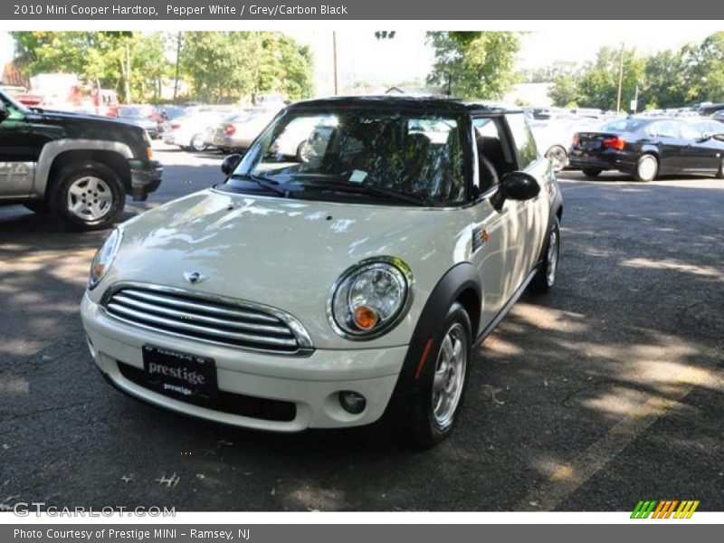 Pepper White / Grey/Carbon Black 2010 Mini Cooper Hardtop