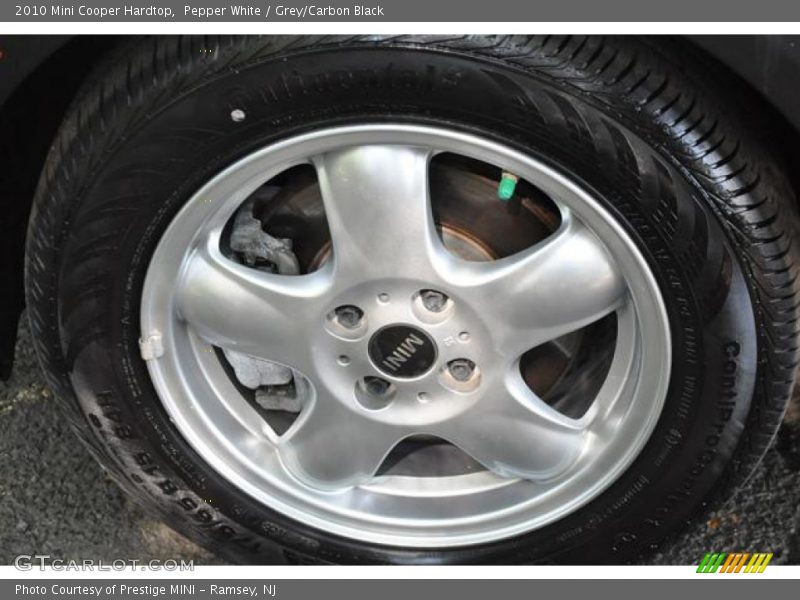 Pepper White / Grey/Carbon Black 2010 Mini Cooper Hardtop