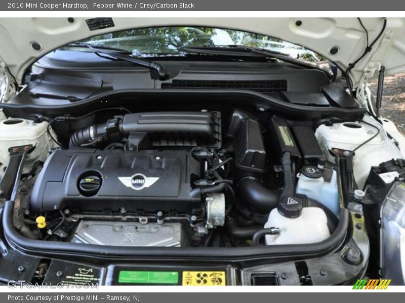 Pepper White / Grey/Carbon Black 2010 Mini Cooper Hardtop