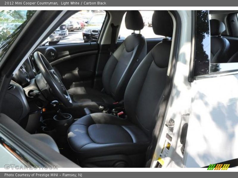 Light White / Carbon Black 2012 Mini Cooper Countryman