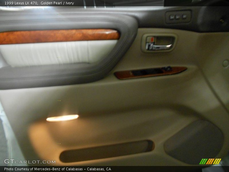 Golden Pearl / Ivory 1999 Lexus LX 470