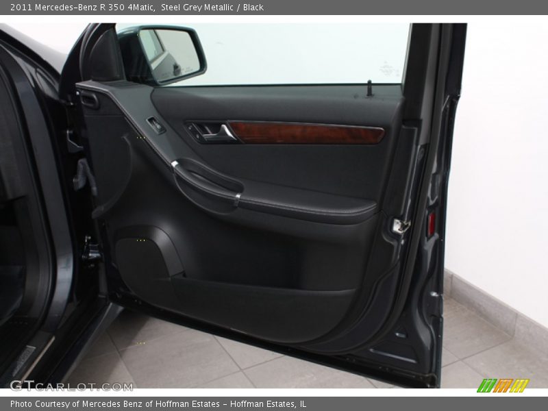 Steel Grey Metallic / Black 2011 Mercedes-Benz R 350 4Matic