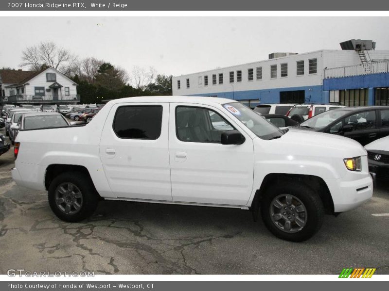 White / Beige 2007 Honda Ridgeline RTX