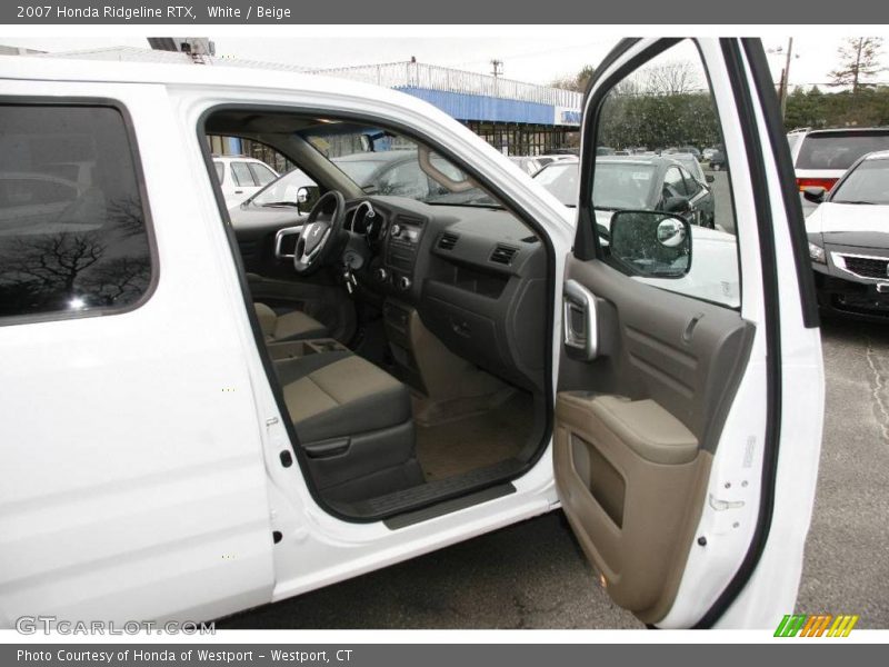 White / Beige 2007 Honda Ridgeline RTX