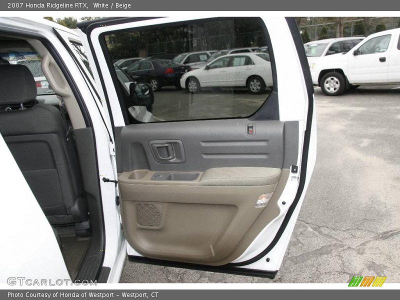 White / Beige 2007 Honda Ridgeline RTX