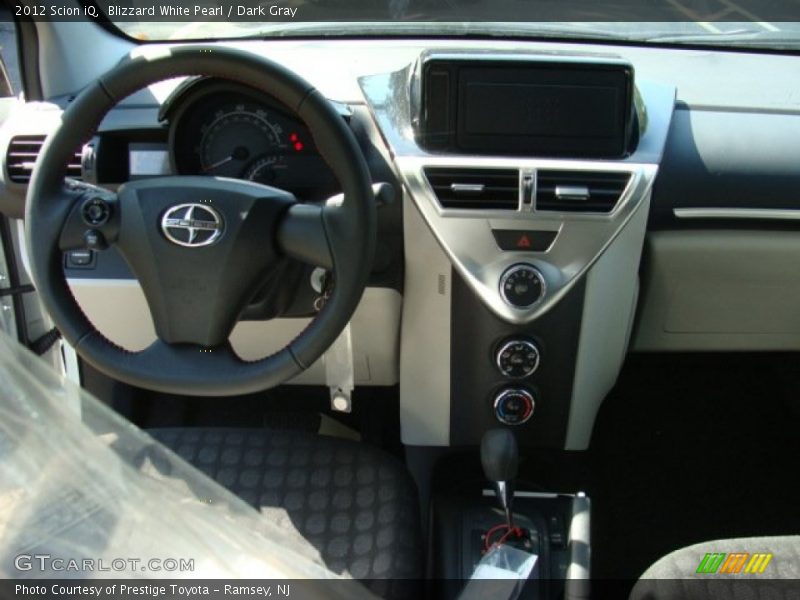 Blizzard White Pearl / Dark Gray 2012 Scion iQ