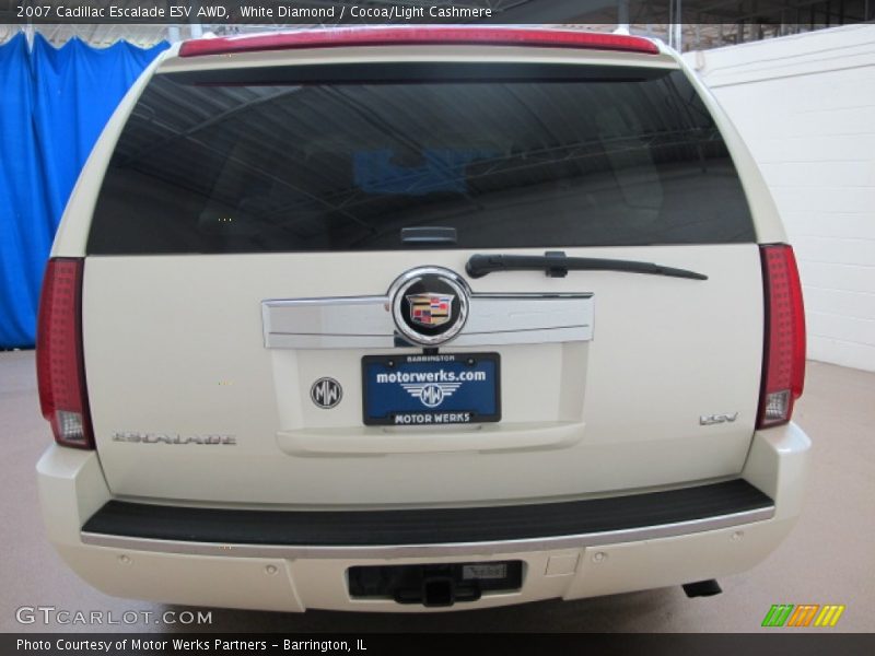 White Diamond / Cocoa/Light Cashmere 2007 Cadillac Escalade ESV AWD