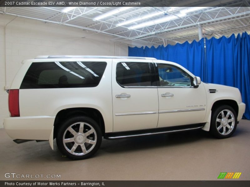 White Diamond / Cocoa/Light Cashmere 2007 Cadillac Escalade ESV AWD