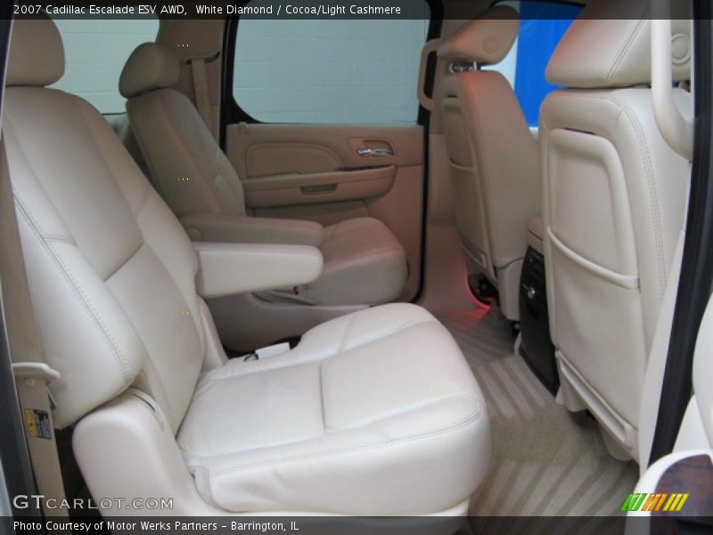 White Diamond / Cocoa/Light Cashmere 2007 Cadillac Escalade ESV AWD