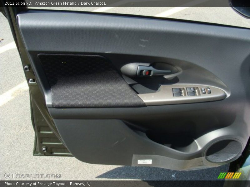 Amazon Green Metallic / Dark Charcoal 2012 Scion xD