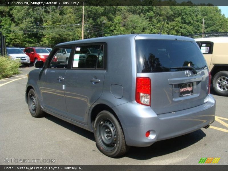 Stingray Metallic / Dark Gray 2012 Scion xB