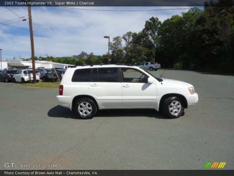 Super White / Charcoal 2003 Toyota Highlander V6