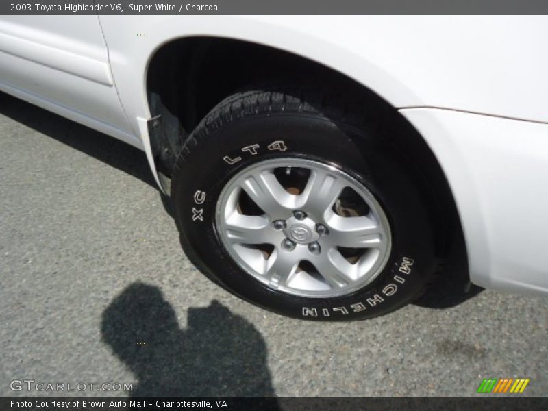 Super White / Charcoal 2003 Toyota Highlander V6