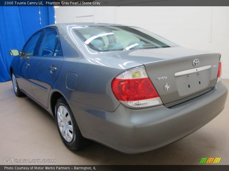 Phantom Gray Pearl / Stone Gray 2006 Toyota Camry LE