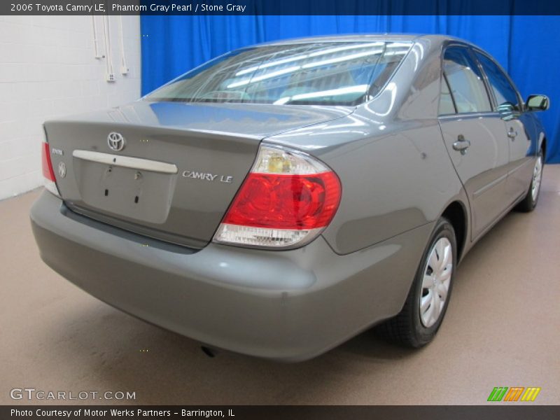 Phantom Gray Pearl / Stone Gray 2006 Toyota Camry LE