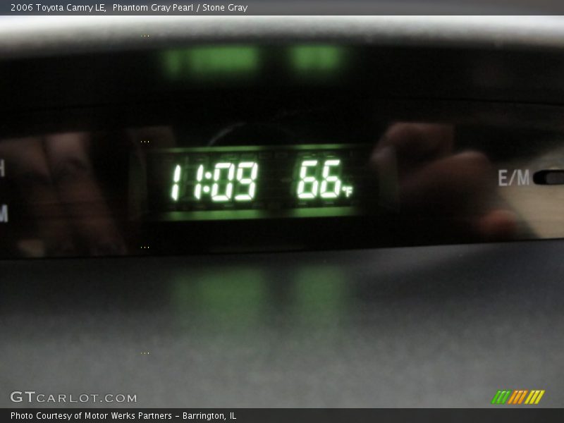 Phantom Gray Pearl / Stone Gray 2006 Toyota Camry LE