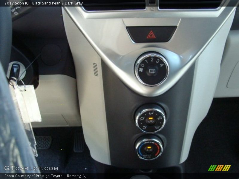 Black Sand Pearl / Dark Gray 2012 Scion iQ