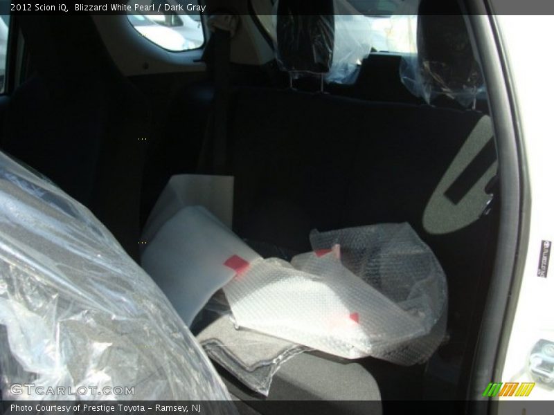 Blizzard White Pearl / Dark Gray 2012 Scion iQ
