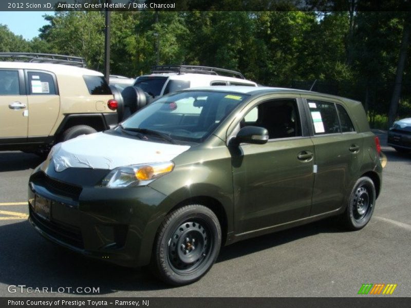 Amazon Green Metallic / Dark Charcoal 2012 Scion xD