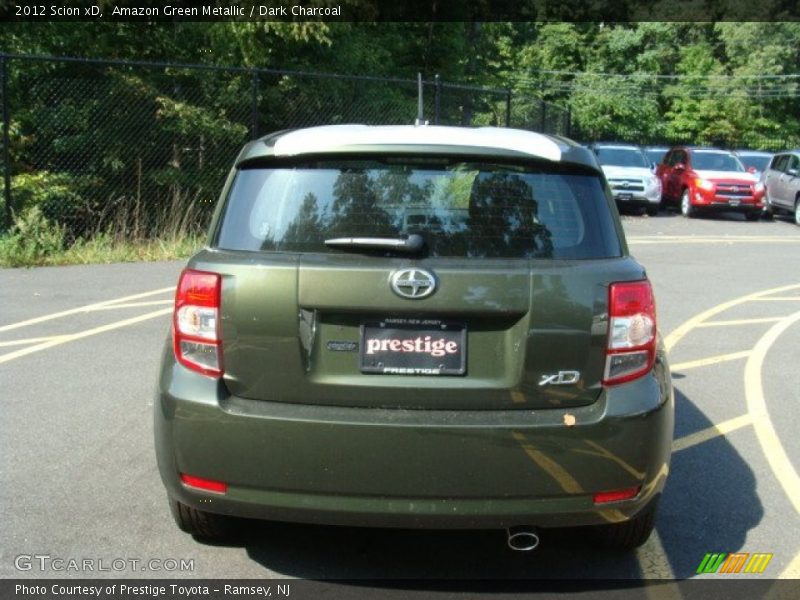 Amazon Green Metallic / Dark Charcoal 2012 Scion xD