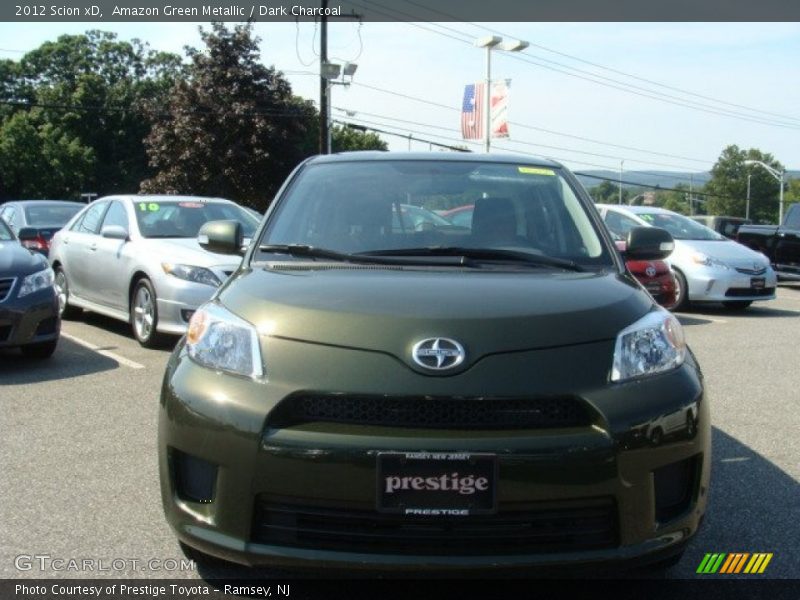 Amazon Green Metallic / Dark Charcoal 2012 Scion xD