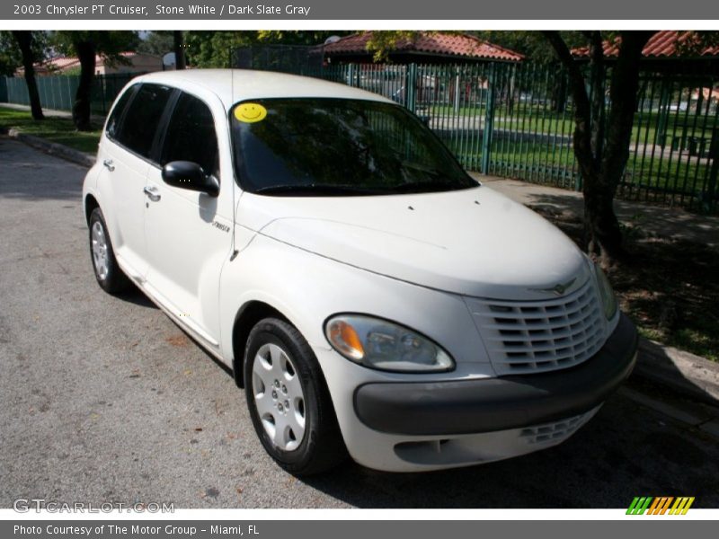 Stone White / Dark Slate Gray 2003 Chrysler PT Cruiser