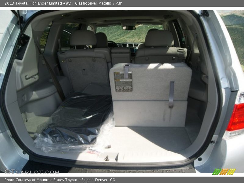 Classic Silver Metallic / Ash 2013 Toyota Highlander Limited 4WD