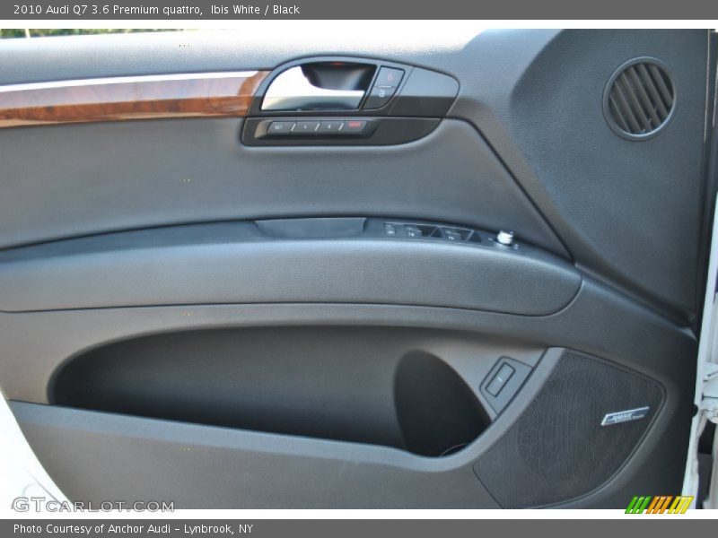 Ibis White / Black 2010 Audi Q7 3.6 Premium quattro