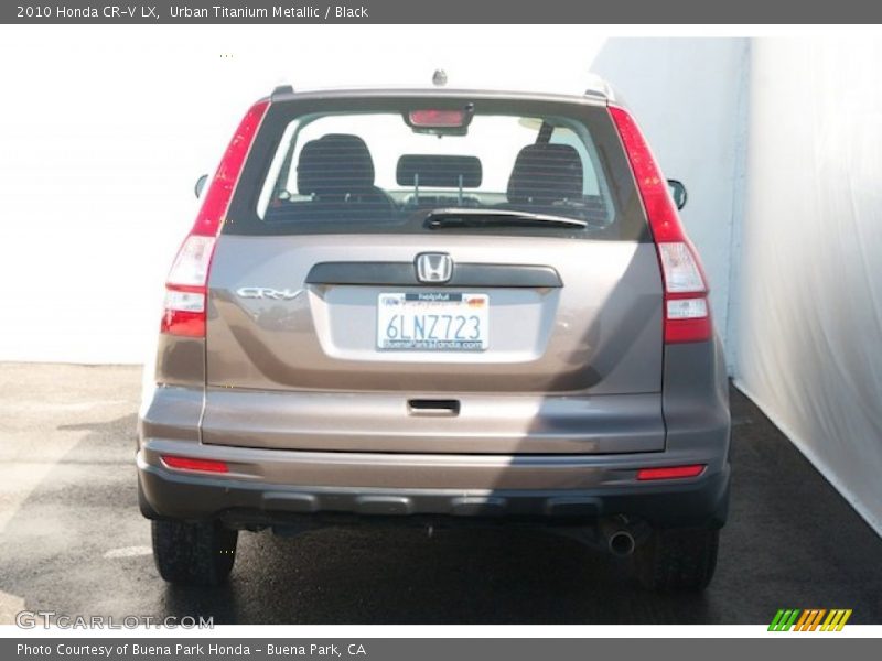 Urban Titanium Metallic / Black 2010 Honda CR-V LX