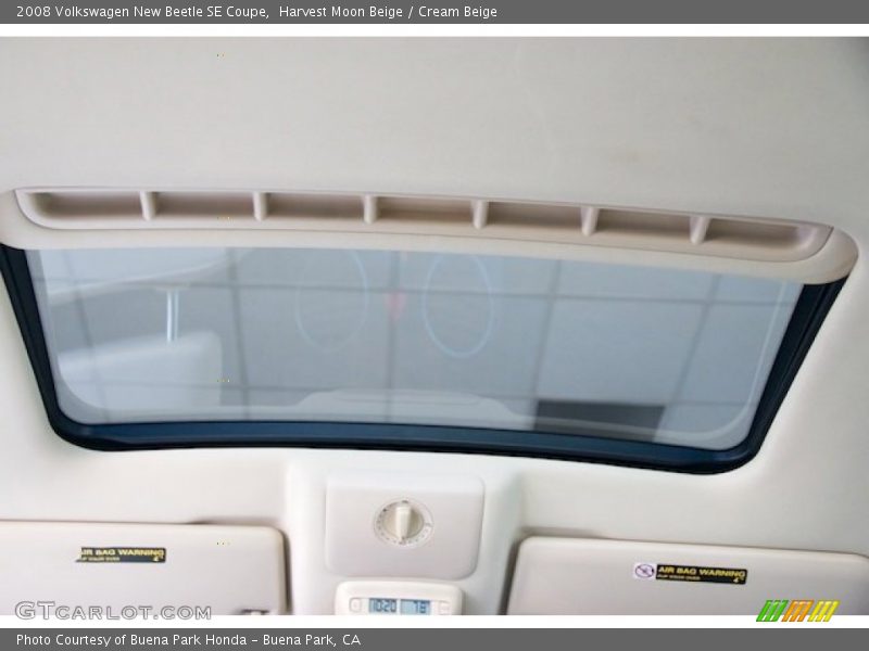 Harvest Moon Beige / Cream Beige 2008 Volkswagen New Beetle SE Coupe