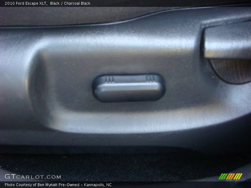 Black / Charcoal Black 2010 Ford Escape XLT