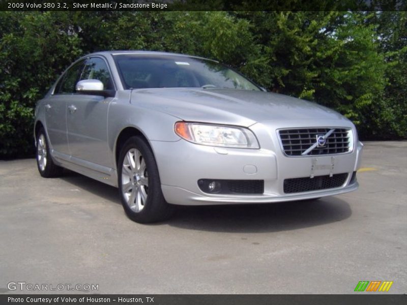 Silver Metallic / Sandstone Beige 2009 Volvo S80 3.2