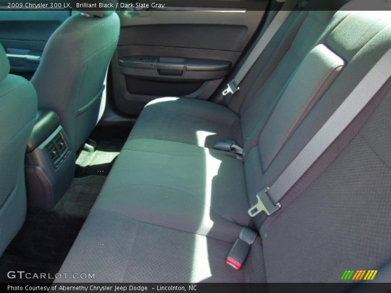 Brilliant Black / Dark Slate Gray 2009 Chrysler 300 LX