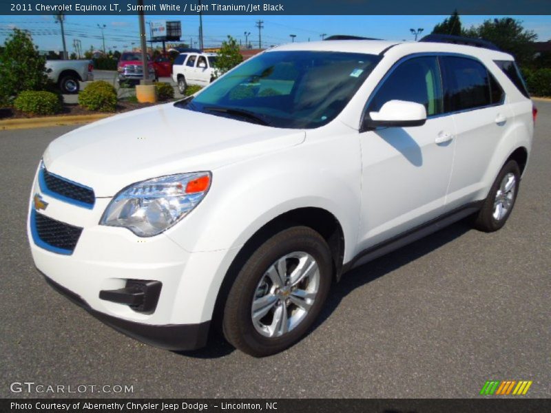 Summit White / Light Titanium/Jet Black 2011 Chevrolet Equinox LT