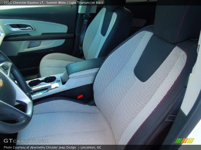 Summit White / Light Titanium/Jet Black 2011 Chevrolet Equinox LT