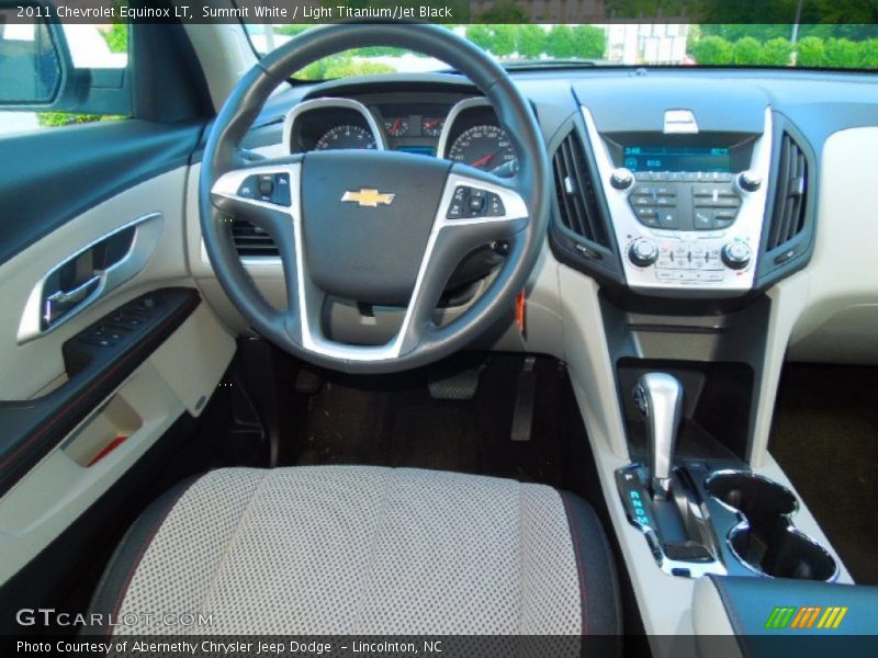 Summit White / Light Titanium/Jet Black 2011 Chevrolet Equinox LT