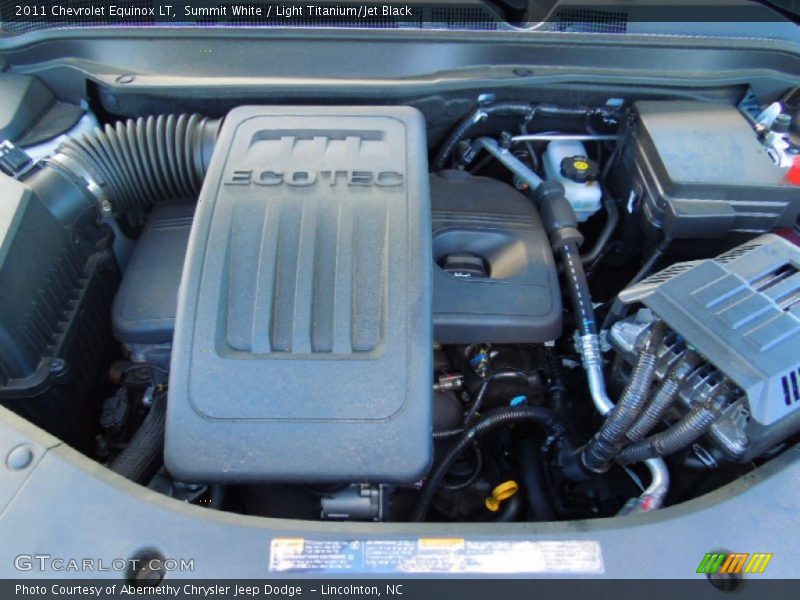 Summit White / Light Titanium/Jet Black 2011 Chevrolet Equinox LT